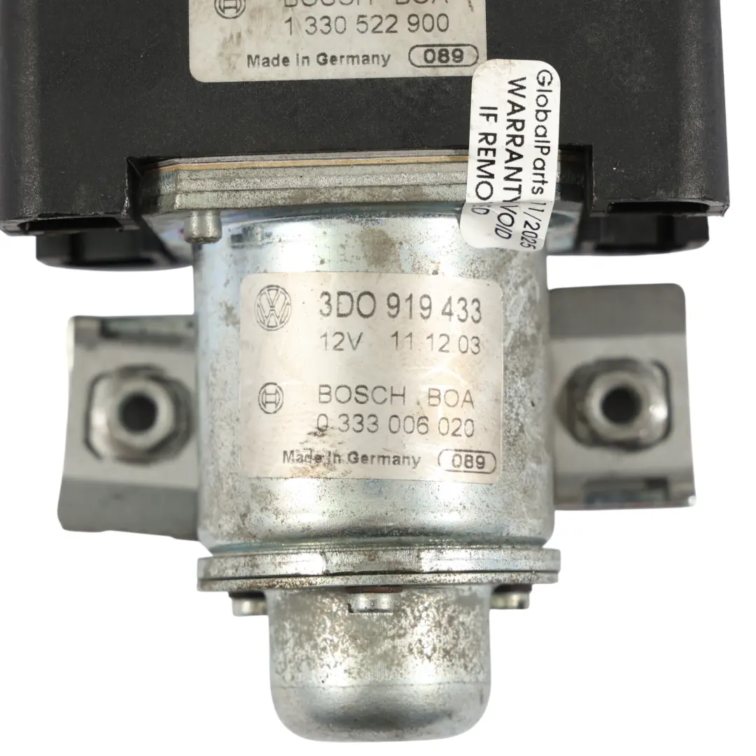 Protection Solenoid Module 3D0919433 to Volkswagen VW Phaeton 3D Battery Relay with Part number 3D0919083 Volkswagen VW Phaeton 3D Battery Relay Protection Solenoid Module 3D0919433 - SKU 3D0919083 - Part number 3D0919083