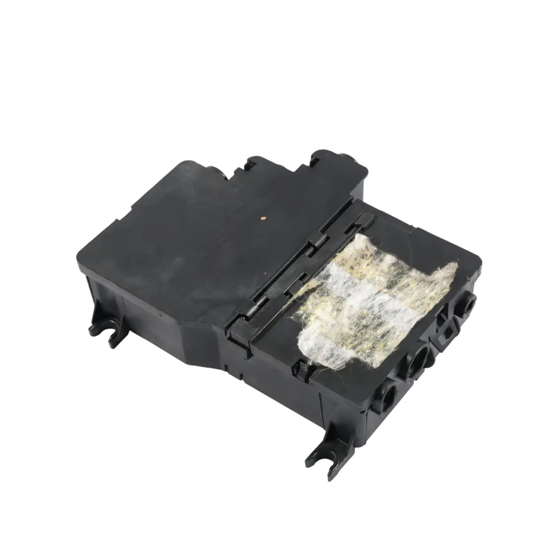 Presa Fusibile Principale Controllo Elettrico per VW Volkswagen Phaeton 3D con numero di parte 3D0937576 VW Volkswagen Phaeton 3D Presa Fusibile Principale Controllo Elettrico - SKU 3D0937576 - Numero di parte 3D0937576