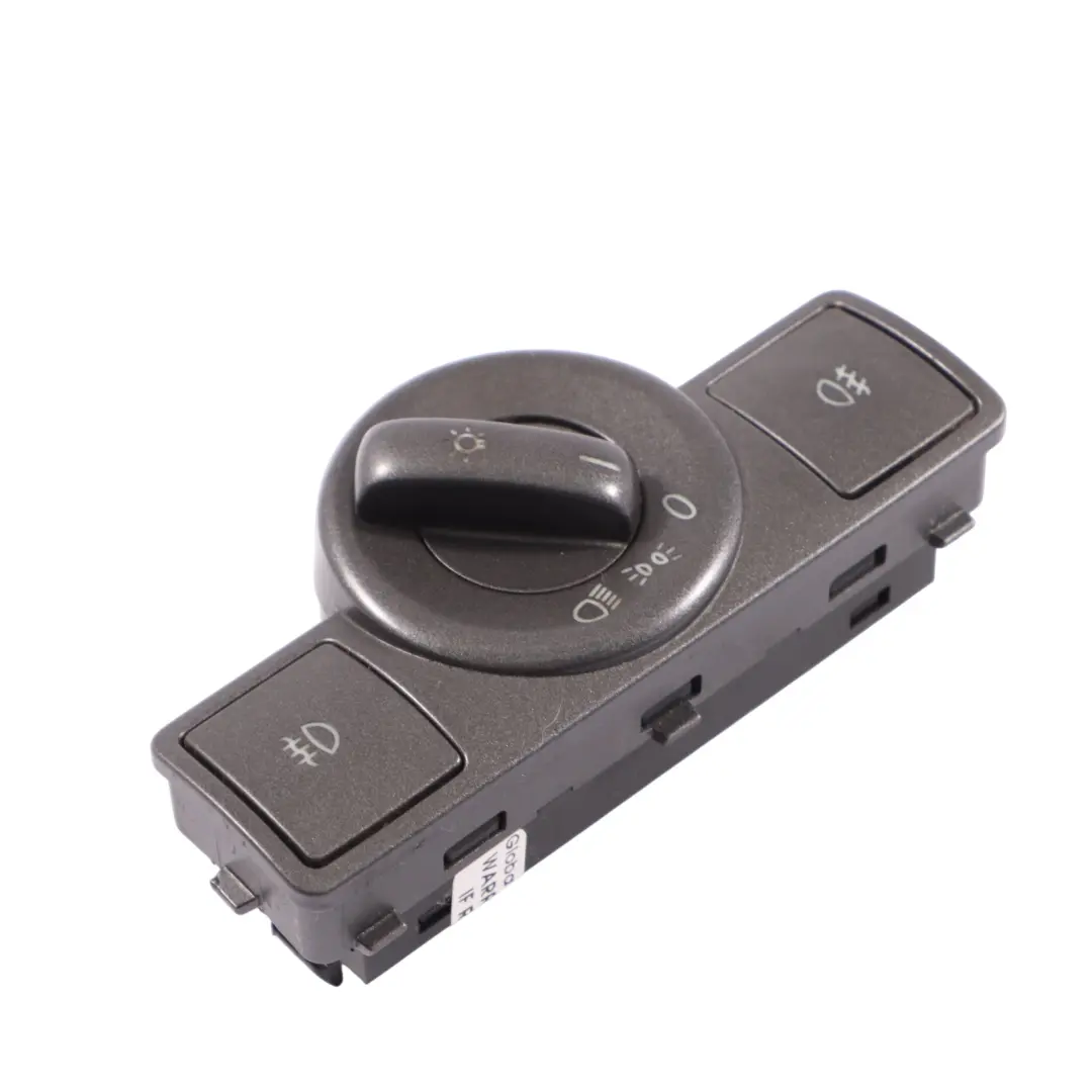 Mk1 Faro Antiniebla Interruptor Panel De Control para VW Volkswagen Phaeton con número de pieza 3D0941531 VW Volkswagen Phaeton Mk1 Faro Antiniebla Interruptor Panel De Control - SKU 3D0941531 - Número de pieza 3D0941531