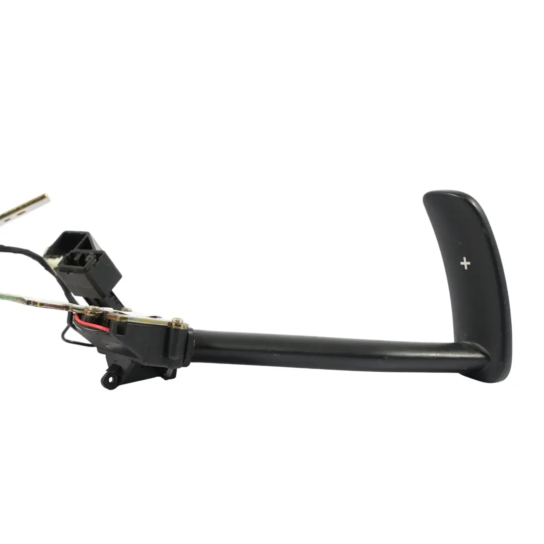 Juego De 2 Levas Cambio Marchas En El Volante 3D0953507N para Volkswagen Phaeton 3D con número de pieza 3D0953543A Volkswagen Phaeton 3D Juego De 2 Levas Cambio Marchas En El Volante 3D0953507N - SKU 3D0953543A - Número de pieza 3D0953543A