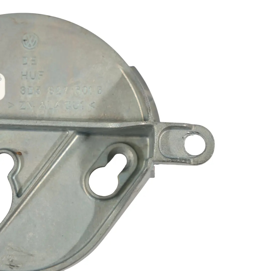 VW Phaeton 3D Soporte Cubierta Interruptor Bloqueo Tapa Maletero - SKU 3D5827601B - Número de pieza 3D5827601B