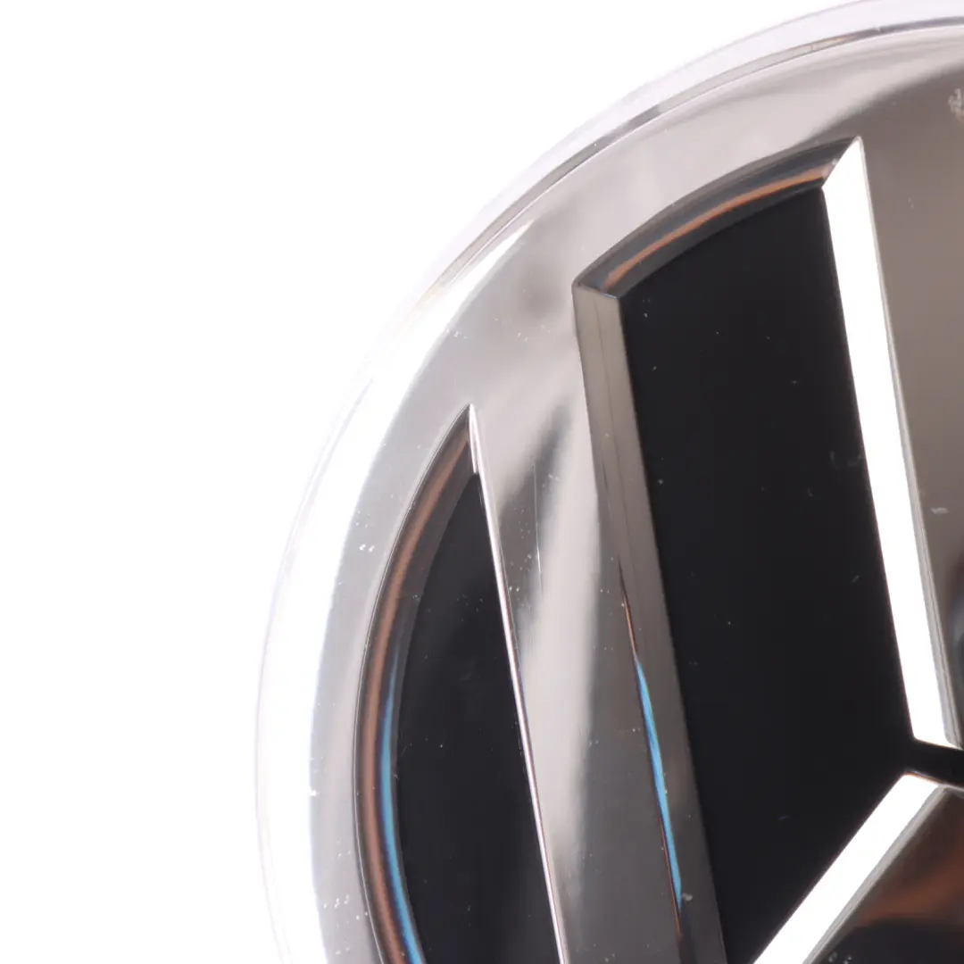Front Radiator Grill Bagde Emblem Logo to Volkswagen Golf Passat Jetta with Part number 3G0853601A Volkswagen Golf Passat Jetta Front Radiator Grill Bagde Emblem Logo - SKU 3G0853601A - Part number 3G0853601A