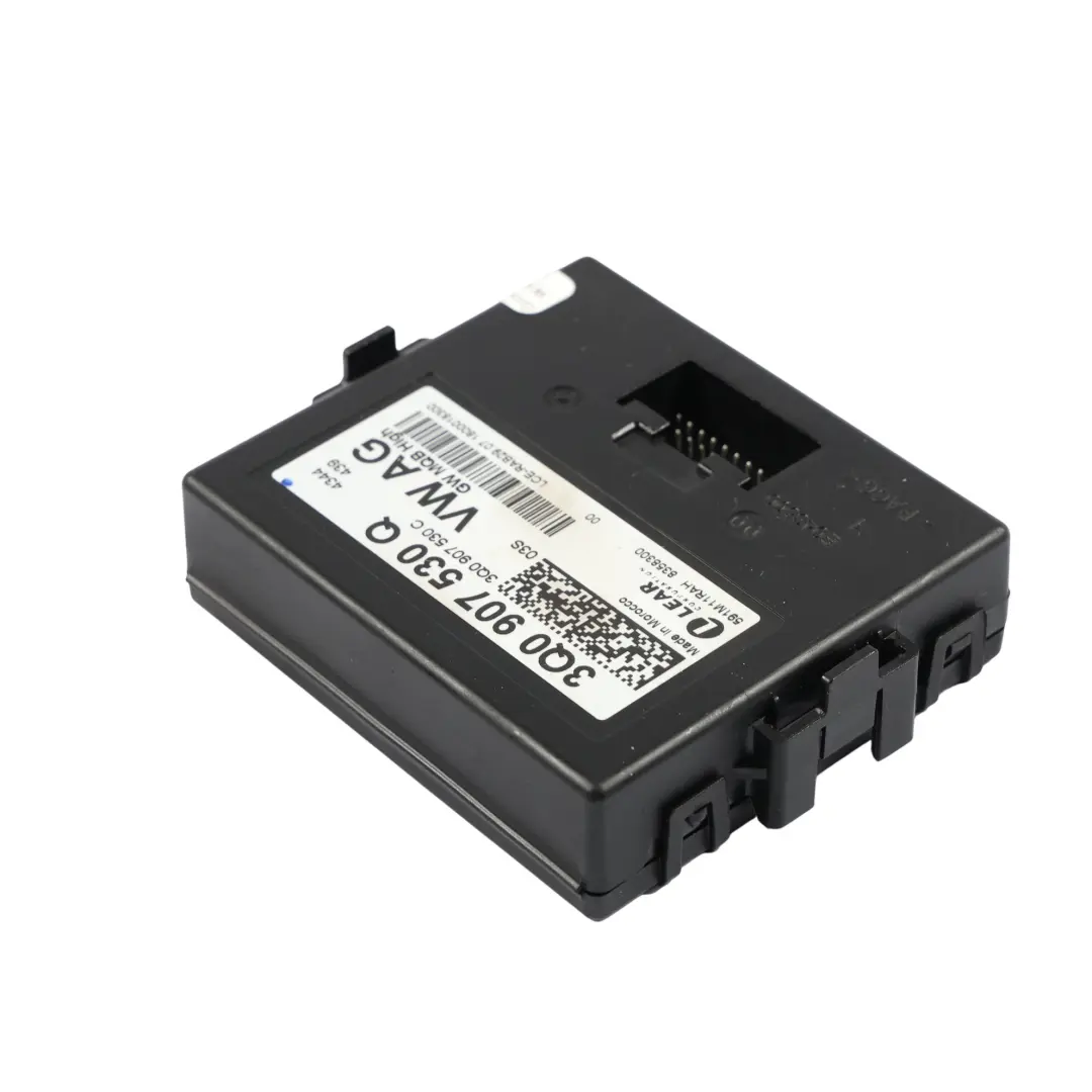 Gateway Control Unit Module ECU GW MQB High to Volkswagen VW Golf Mk7 with Part number 3Q0907530Q Volkswagen VW Golf Mk7 Gateway Control Unit Module ECU GW MQB High - SKU 3Q0907530Q - Part number 3Q0907530Q