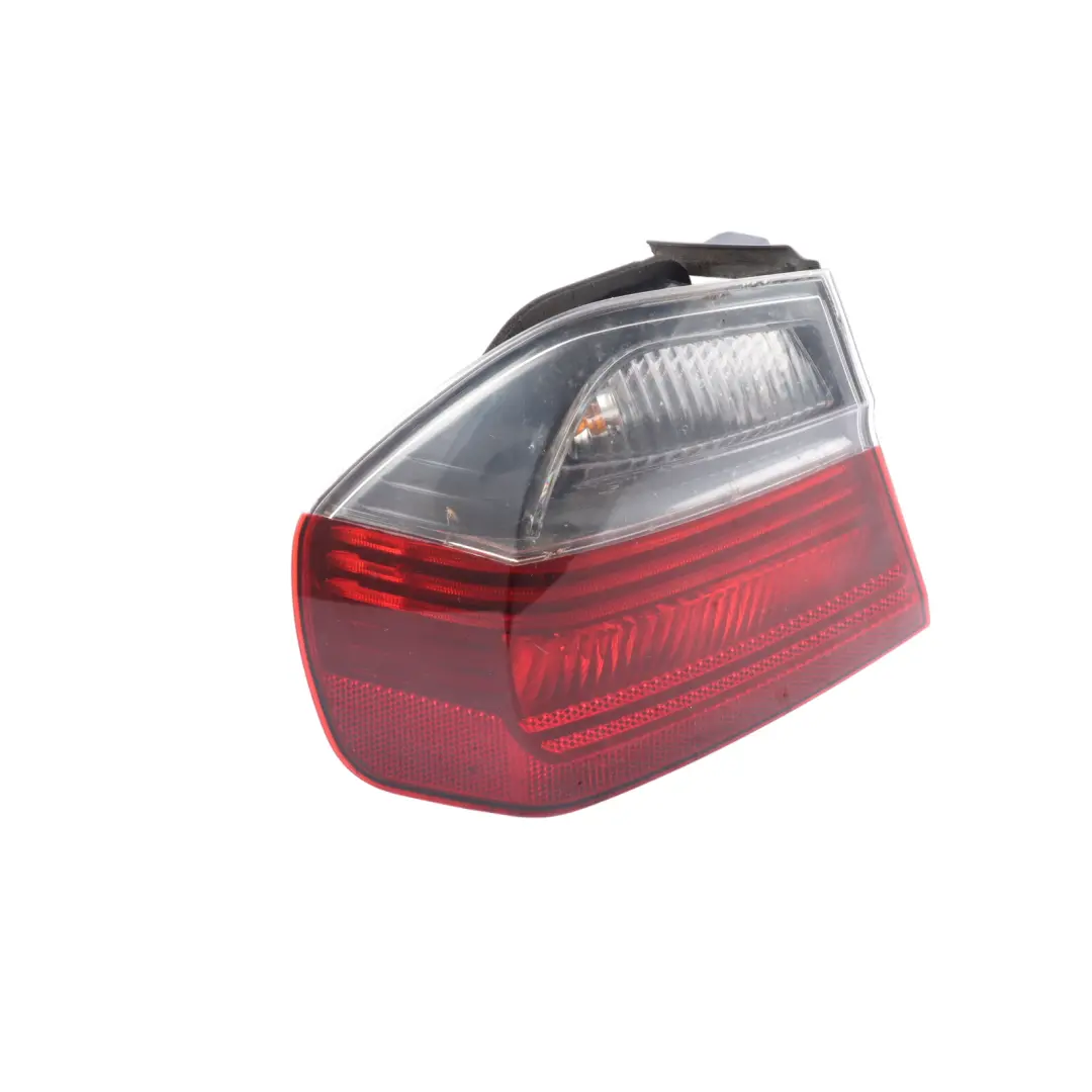 Lamp Light In The Side Panel Rear Left N/S 0 to BMW E90 with Part number 406879 BMW E90 Lamp Light In The Side Panel Rear Left N/S 0 - SKU 406879 - Part number 406879