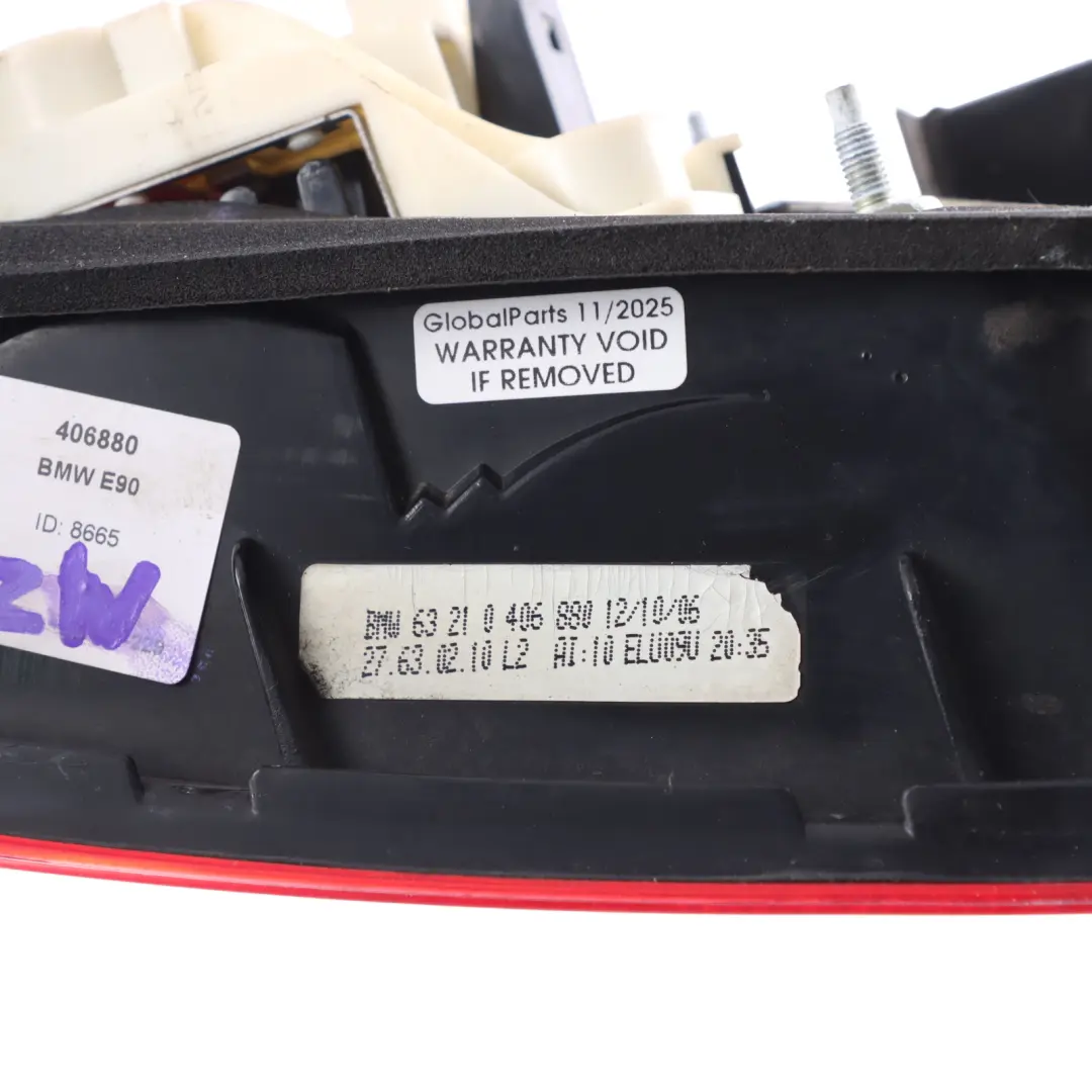 BMW E90 Rear Light Lamp In The Side Panel Rear Right O/S 0 - SKU 406880 - Part number 406880
