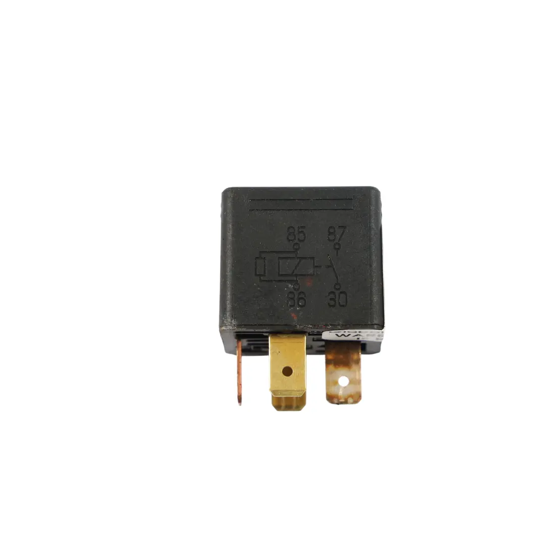 8N A4 B5 A6 C5 A8 D2 Module Commande Relais 12 V 4 Broches pour Audi TT à propos du numéro de pièce 431951253H Audi TT 8N A4 B5 A6 C5 A8 D2 Module Commande Relais 12 V 4 Broches - SKU 431951253H - Numéro de pièce 431951253H