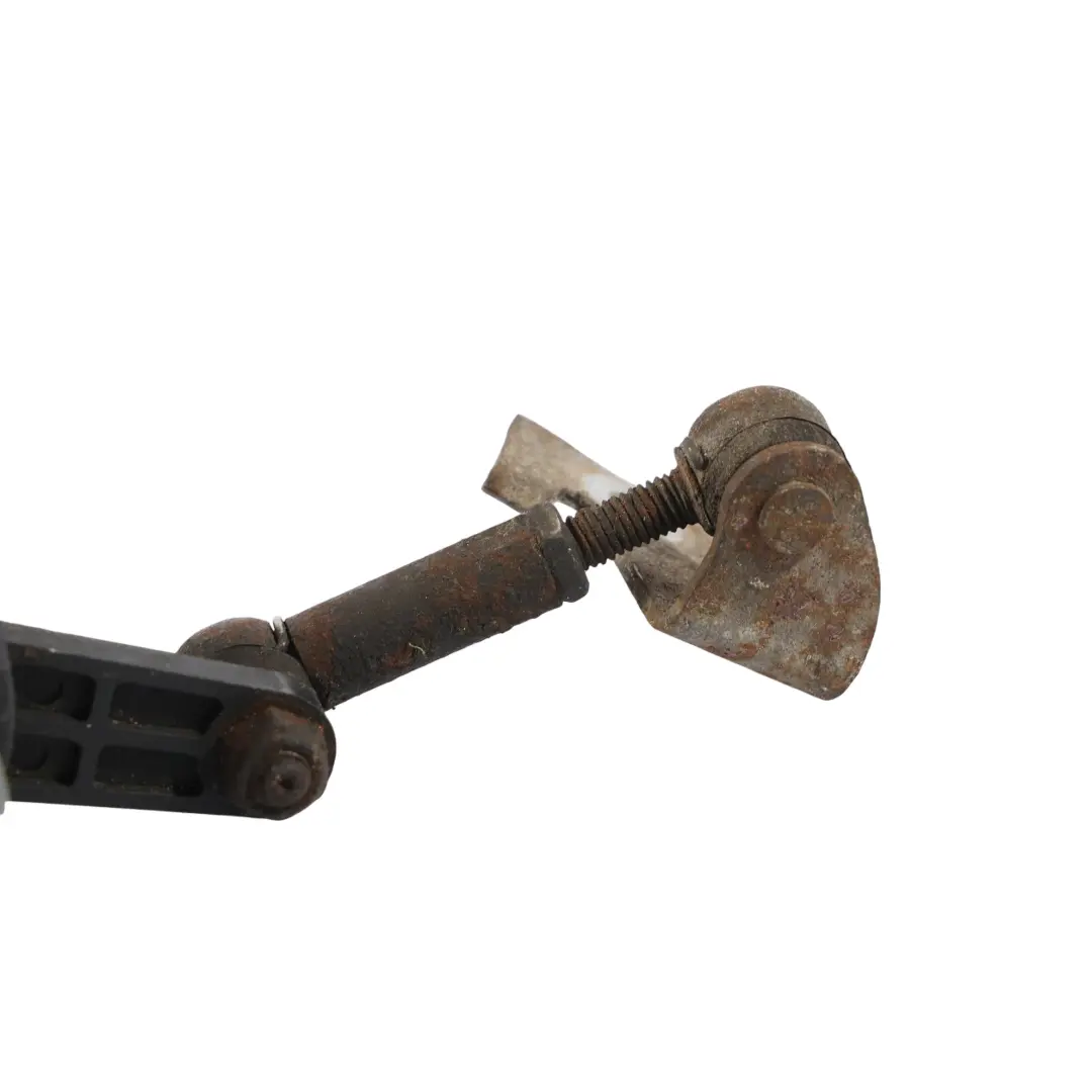 Czujnik Poziomowania Świateł Tył Lewy 4E0616572D do VW Volkswagen Phaeton 3D o numerze 4E0616571E VW Volkswagen Phaeton 3D Czujnik Poziomowania Świateł Tył Lewy 4E0616572D - SKU 4E0616571E - Numer Części 4E0616571E