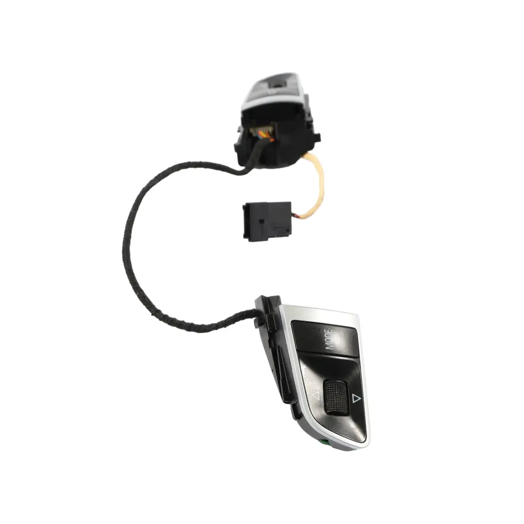 Audi A4 B8 Volant Multifonction Boutons De Commande - SKU 4E0951527AD-1 - Numéro de pièce 4E0951527AD