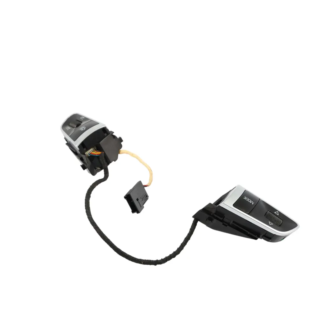 Audi A4 B8 Volant Multifonction Boutons De Commande - SKU 4E0951527AD-1 - Numéro de pièce 4E0951527AD