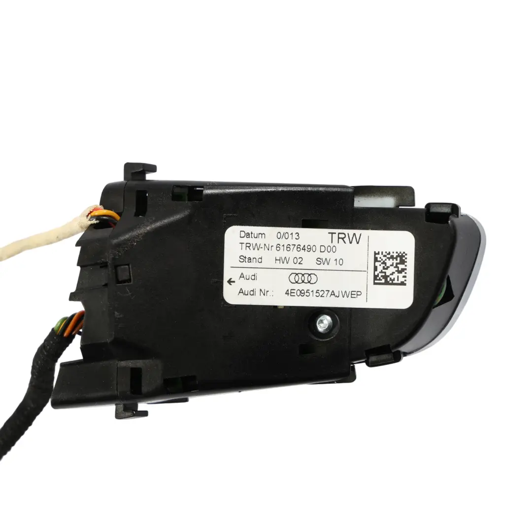 Przełączniki Przyciski Kierownicy do Audi A3 A4 A5 A6 Q7 RS5 o numerze 4E0951527AH Audi A3 A4 A5 A6 Q7 RS5 Przełączniki Przyciski Kierownicy - SKU 4E0951527AH - Numer Części 4E0951527AH