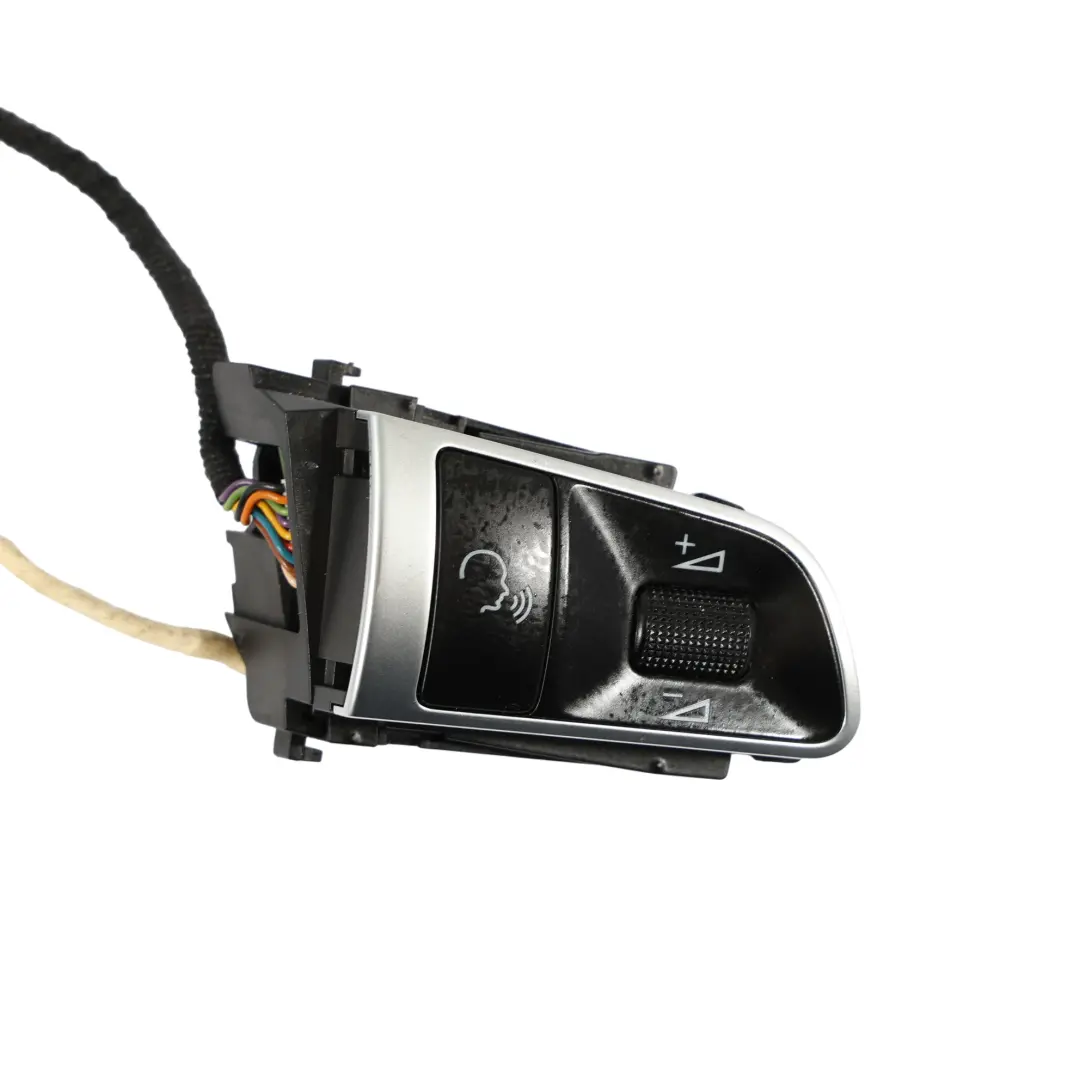 Pulsante del volante Audi A3 A4 A5 A6 Q7 RS5 Interruttori controllo per con numero di parte 4E0951527AH Pulsante del volante Audi A3 A4 A5 A6 Q7 RS5 Interruttori controllo - SKU 4E0951527AH - Numero di parte 4E0951527AH