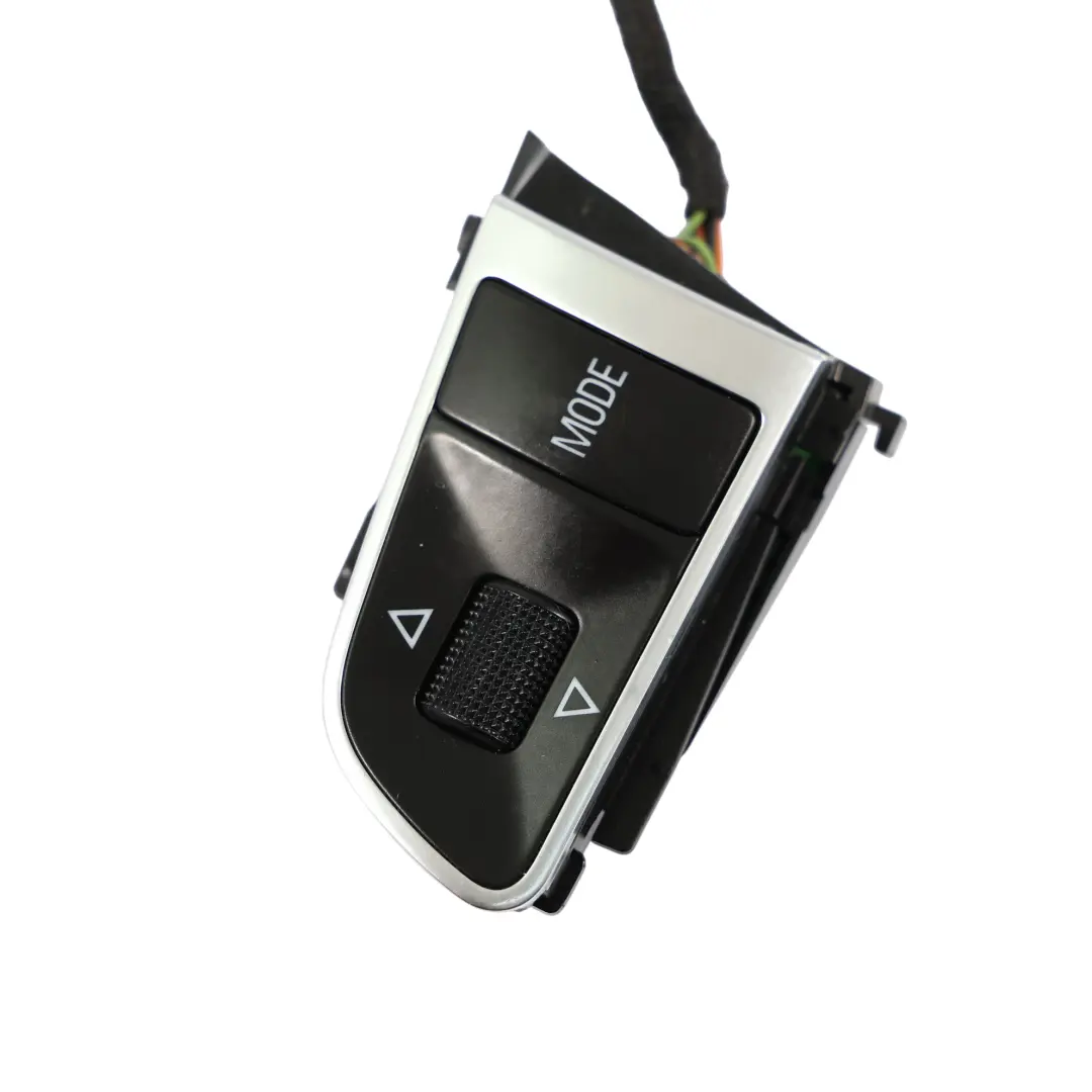  Lenkradtaste Audi A3 A4 A5 A6 Q7 RS5 Steuerschalter - SKU 4E0951527AH - Teilenummer 4E0951527AH