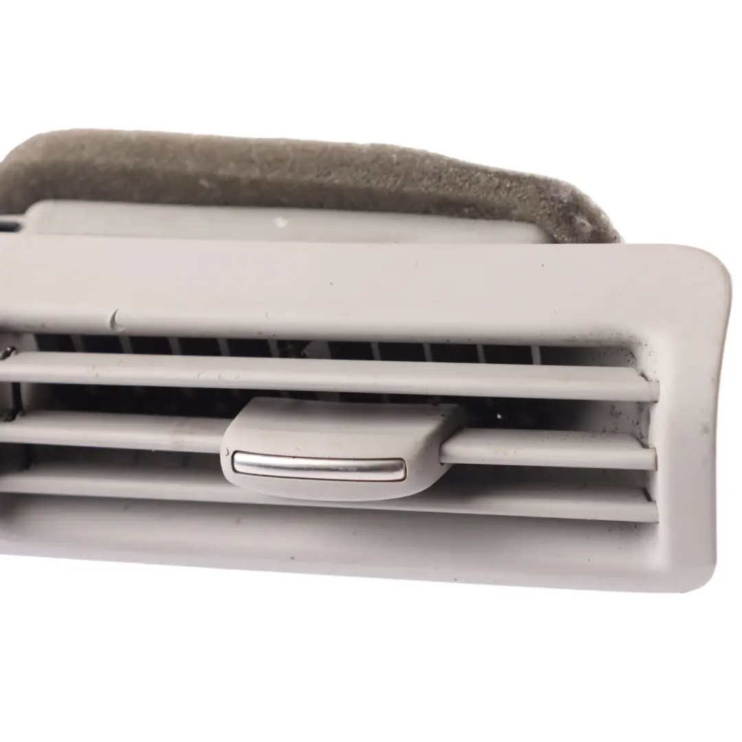 Audi A6 C6 Grille D'Aération De Montant B Droit Argentée - SKU 4F0819384A - Numéro de pièce 4F0819384A