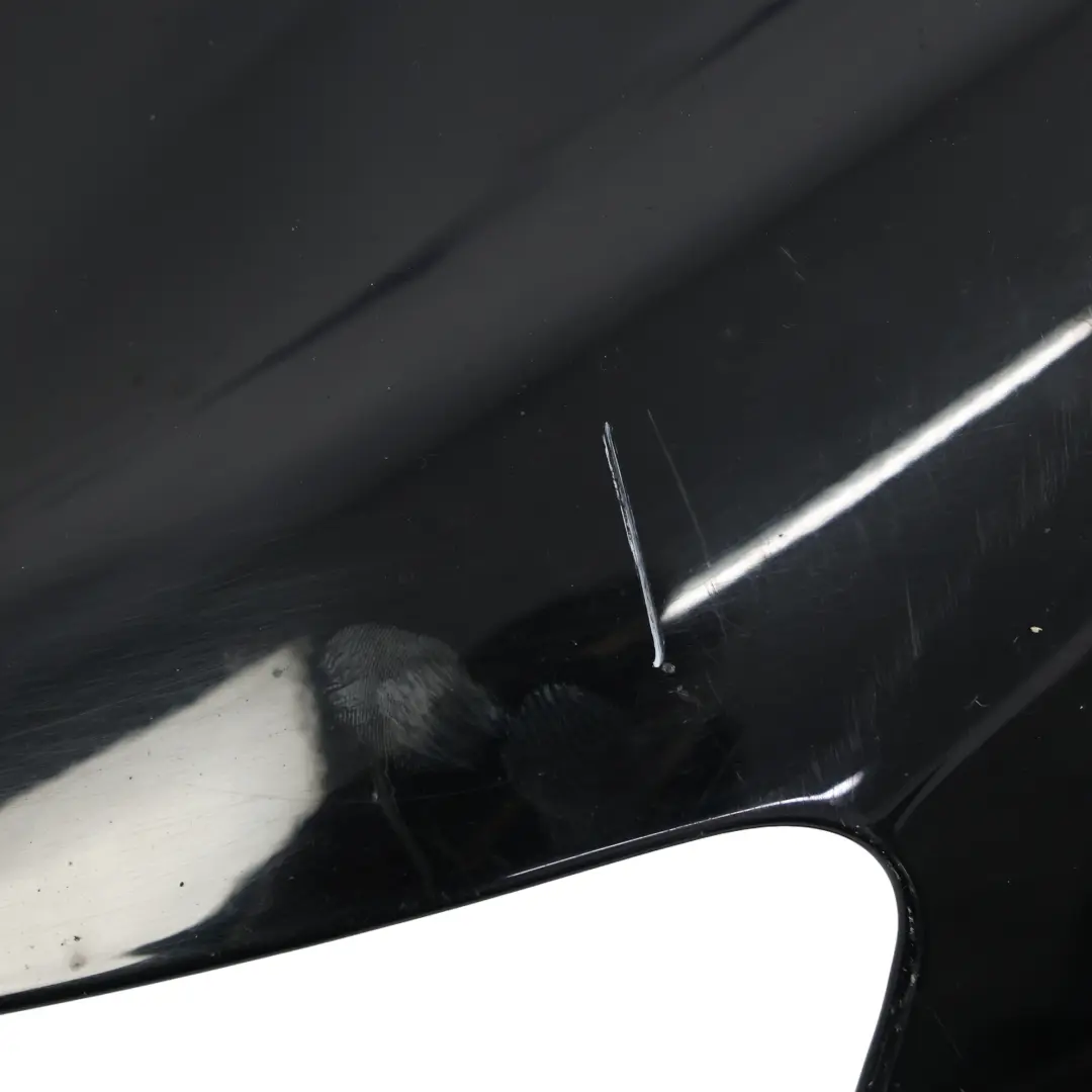 Seitenverkleidung Vorne Links Brillantschwarz Metallic - Y9B für Audi A6 C6 mit Teilenummer 4F0821103F Audi A6 C6 Seitenverkleidung Vorne Links Brillantschwarz Metallic - Y9B - SKU 4F0821103F-BBL - Teilenummer 4F0821103F