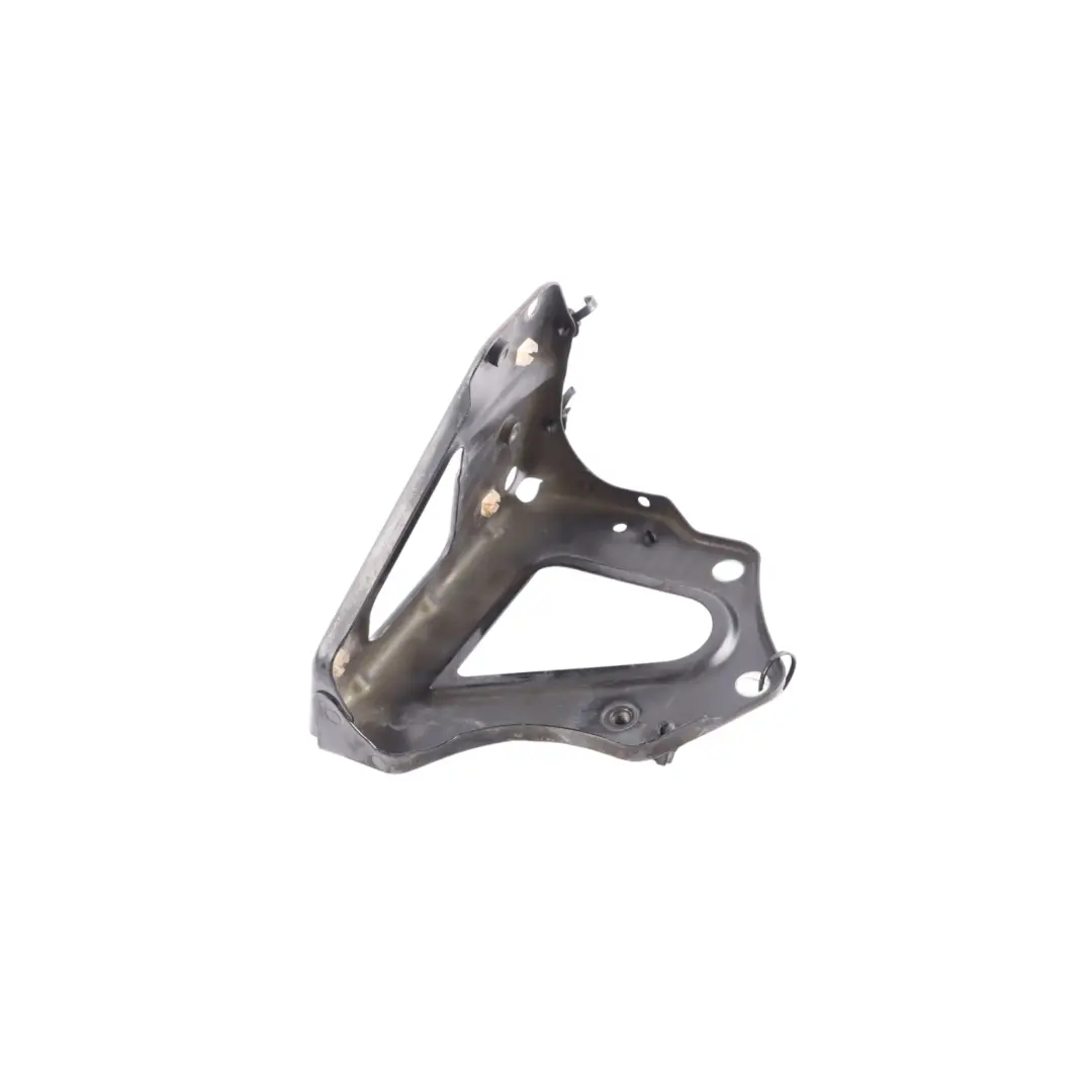 Front Fender Mount Bracket Support Right O/S Brilliant Black - Y9B to Audi A6 C6 with Part number 4F0821136A Audi A6 C6 Front Fender Mount Bracket Support Right O/S Brilliant Black - Y9B - SKU 4F0821136A-BBL - Part number 4F0821136A