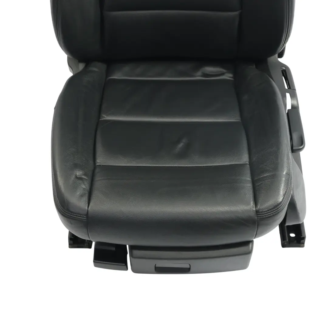 Przednie Siedzenie Skórzane Soul Black Lewe do Audi A6 C6 o numerze 4F0881805BA Audi A6 C6 Przednie Siedzenie Skórzane Soul Black Lewe - SKU 4F0881805BA-2 - Numer Części 4F0881805BA