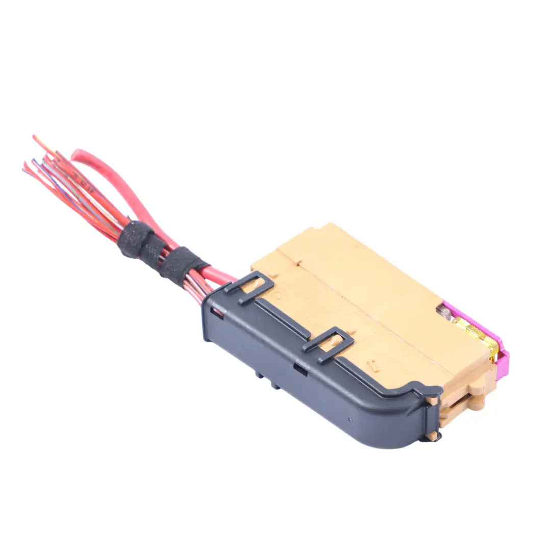 Sicherungskasten Steuermodul Stecker Buchse Kabelbaum für Audi A5 F5 mit Teilenummer 4F1941824A Audi A5 F5 Sicherungskasten Steuermodul Stecker Buchse Kabelbaum - SKU 4F1941824A - Teilenummer 4F1941824A