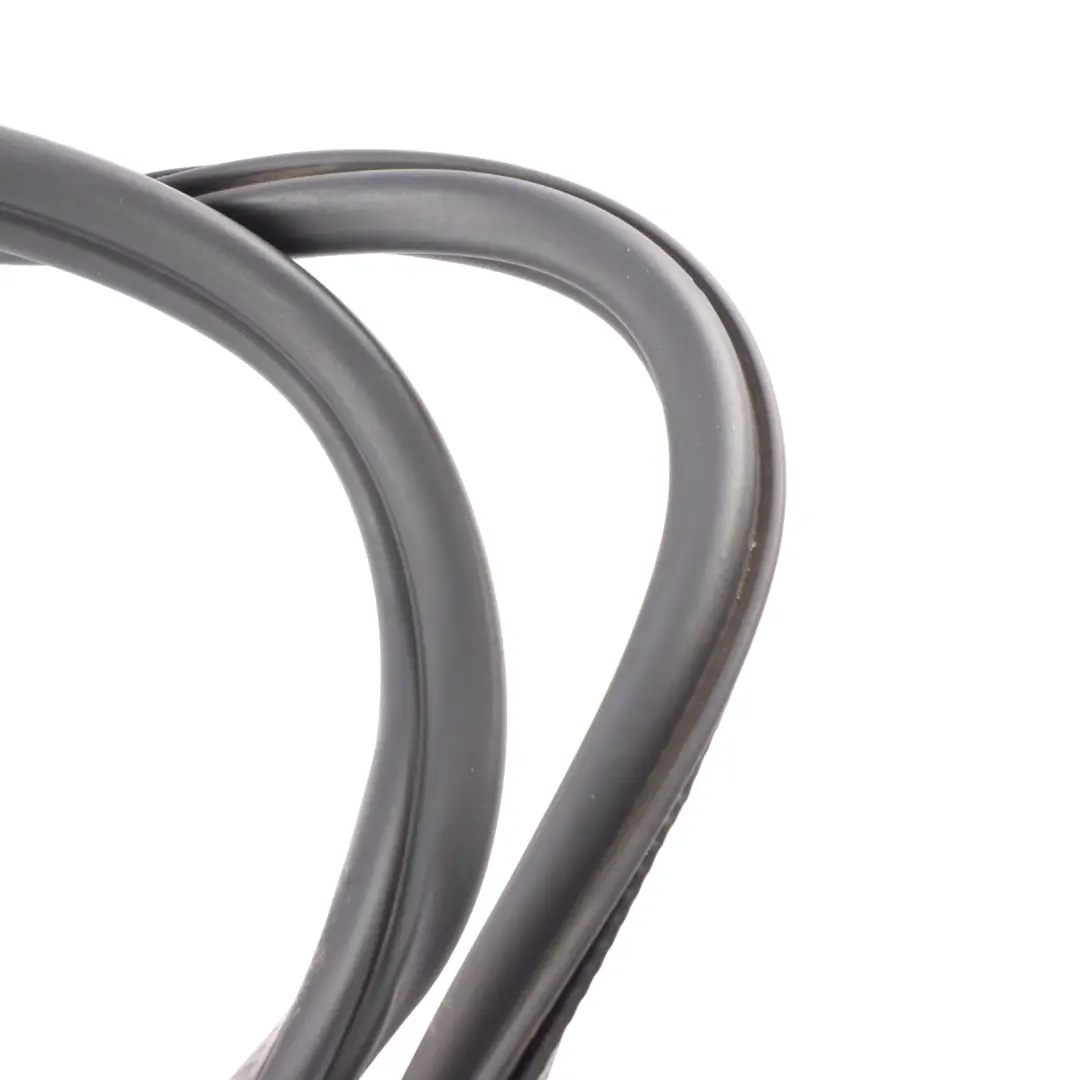 Audi A6 C6 4F Saloon Tailgate Boot Trunk Seal Rubber Gasket - SKU 4F5827705C - Part number 4F5827705C