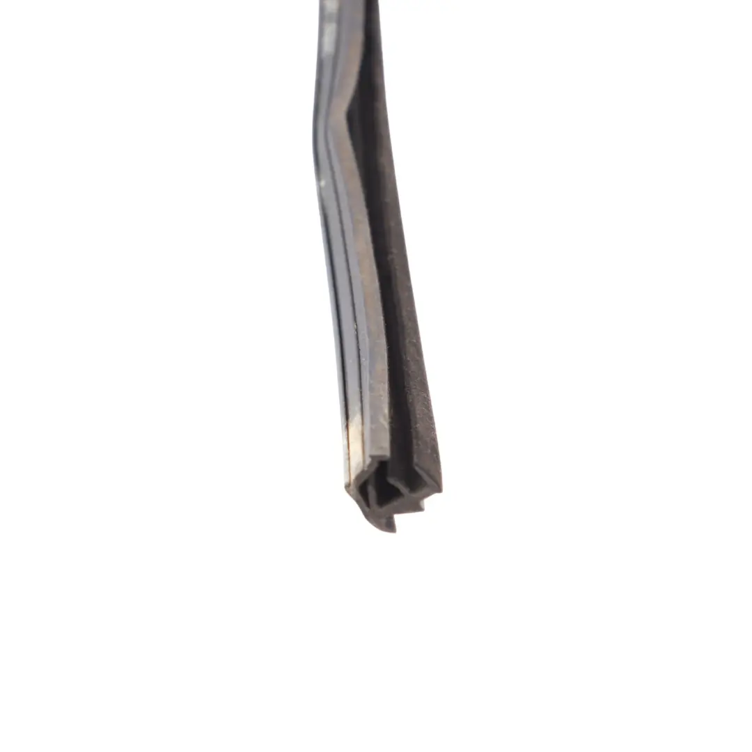 Audi A6 C6 Guarnizione Gomma Cornice Finestrino Posteriore Destro - SKU 4F5839440AB - Numero di parte 4F5839440AB