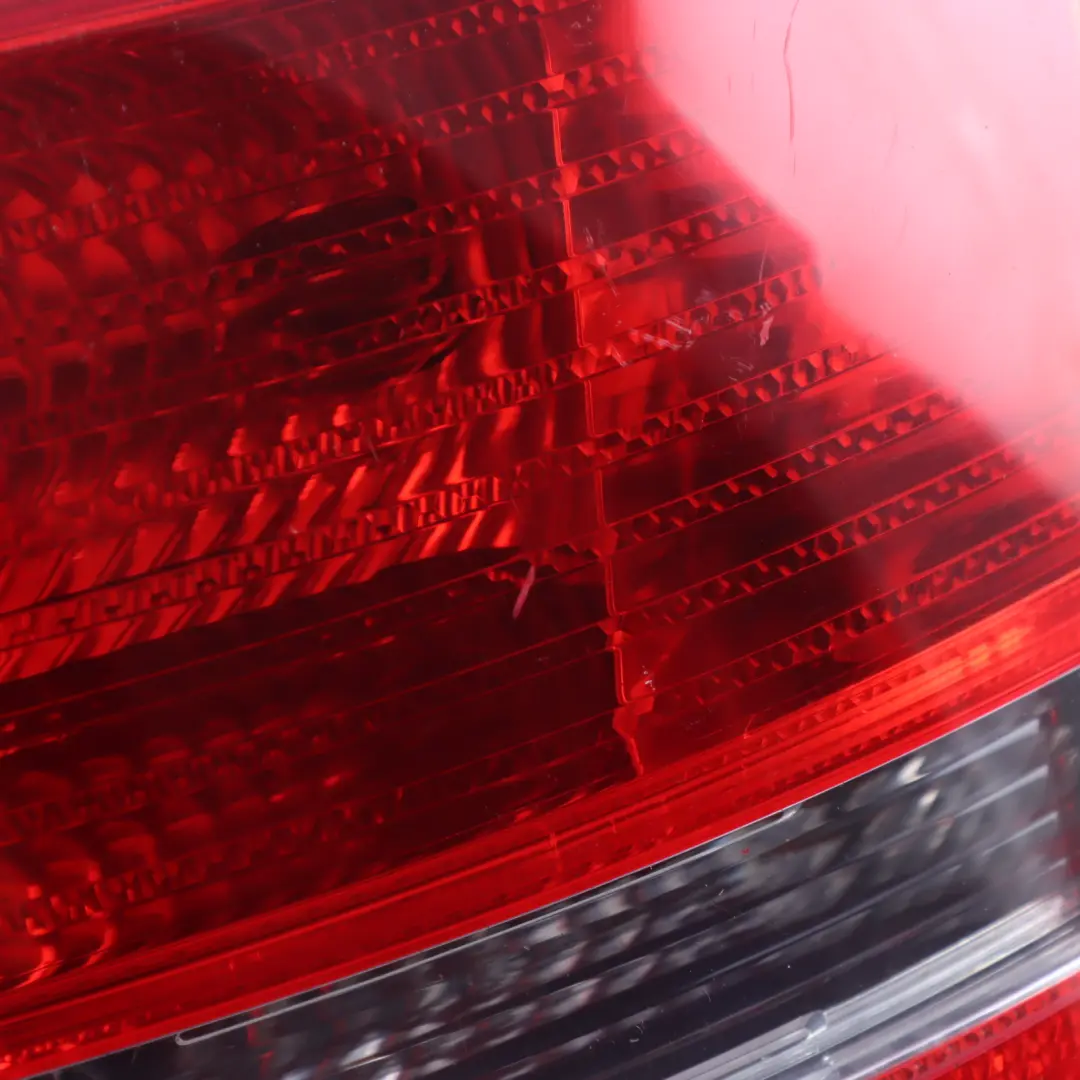 Audi A6 C6 Sedán Luz Trasera Derecha Piloto - SKU 4F5945096L - Número de pieza 4F5945096L