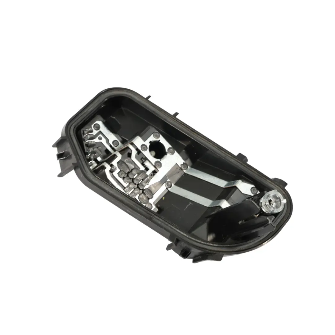 Hintere Äußere Lampe Glühbirnenfassung Träger Links für Audi A6 C6 mit Teilenummer 4F5945221A Audi A6 C6 Hintere Äußere Lampe Glühbirnenfassung Träger Links - SKU 4F5945221A - Teilenummer 4F5945221A