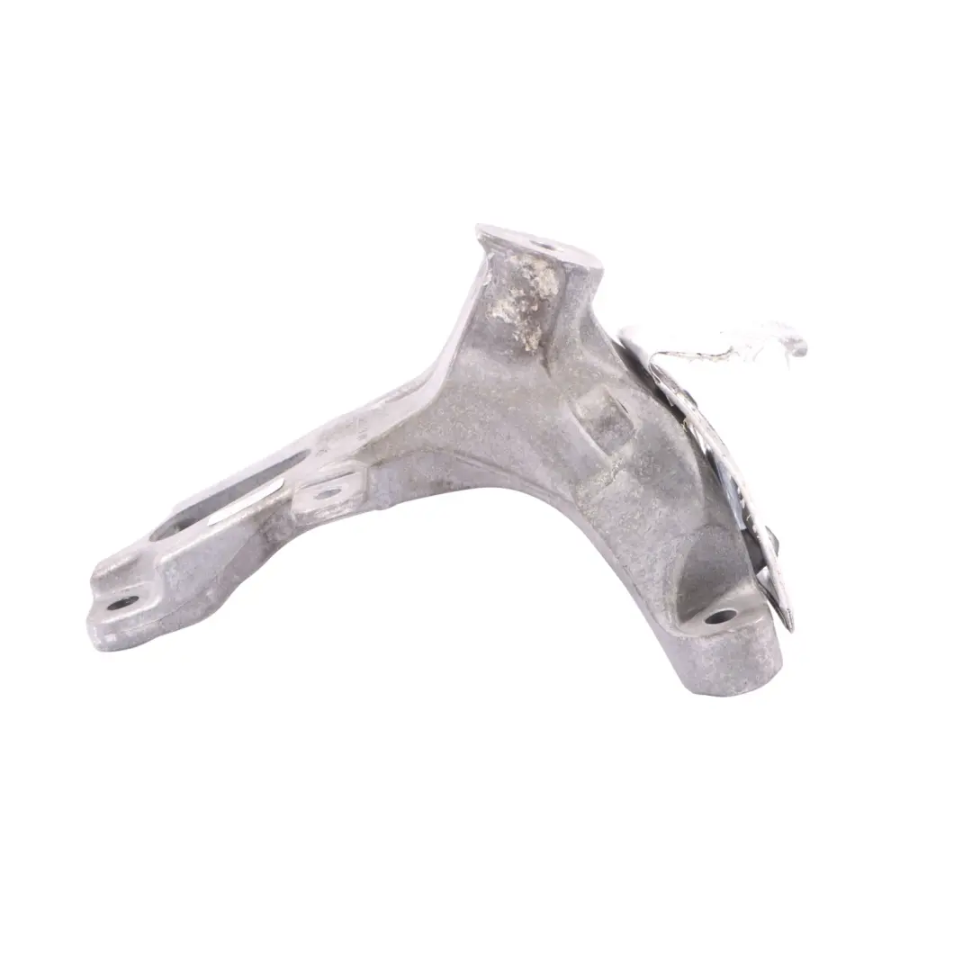 Mount Bracket Right O/S 3.0 TDI Diesel to Porsche Macan 95B Engine with Part number 4G0199308AD Porsche Macan 95B Engine Mount Bracket Right O/S 3.0 TDI Diesel - SKU 4G0199308AD - Part number 4G0199308AD