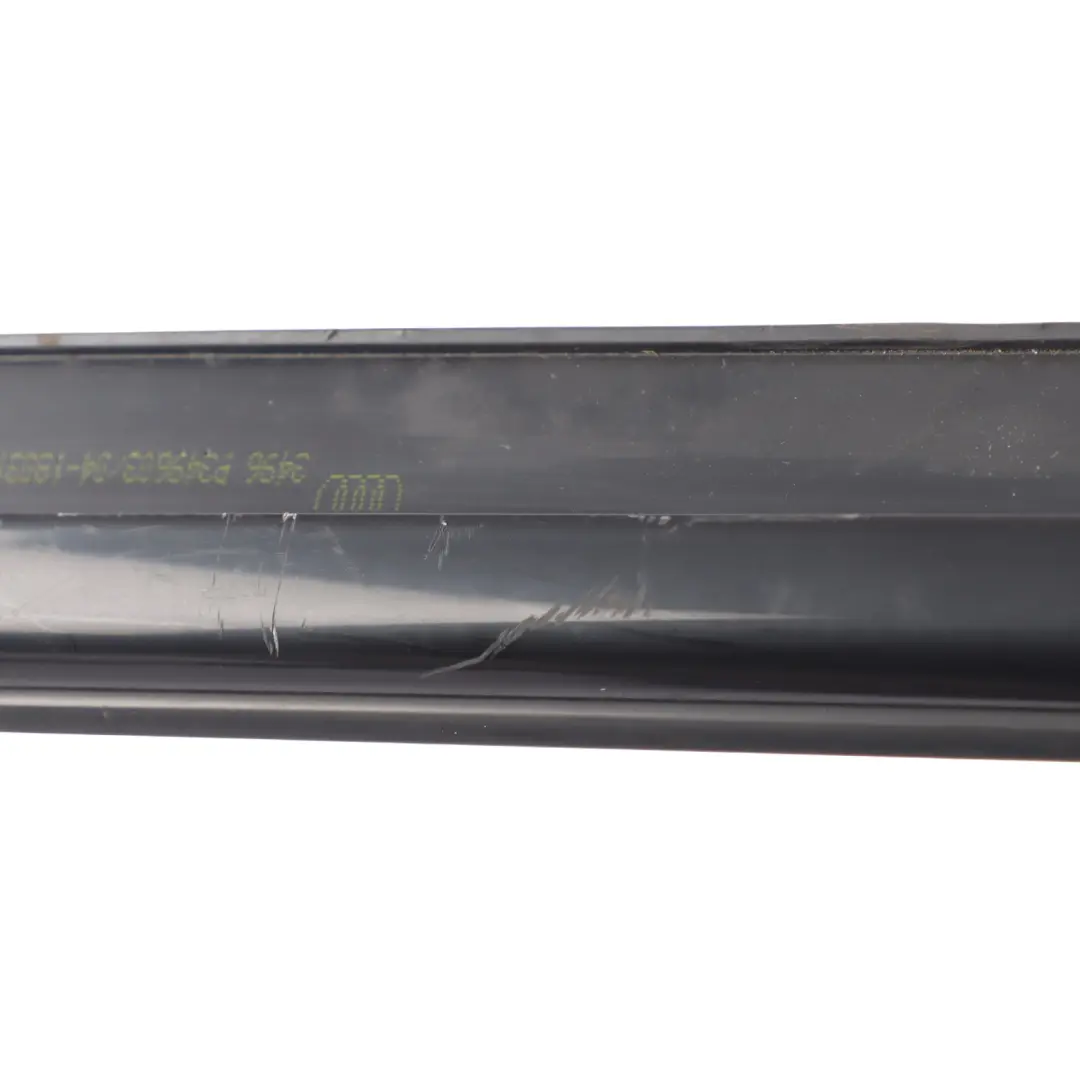 Window Seal Door Rear Left N/S Sealing Gasket Strip High Gloss Black to Audi RS6 C7 with Part number 4G0853763D Audi RS6 C7 Window Seal Door Rear Left N/S Sealing Gasket Strip High Gloss Black - SKU 4G0853763D - Part number 4G0853763D