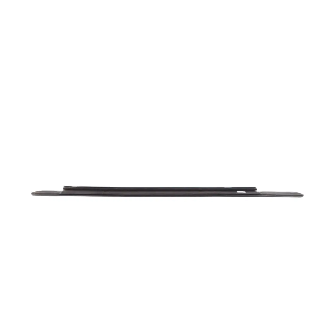 Joint Étanchéité Fenêtre Porte Arrière Gauche Noir Brillant pour Audi RS6 C7 à propos du numéro de pièce 4G0853763D Audi RS6 C7 Joint Étanchéité Fenêtre Porte Arrière Gauche Noir Brillant - SKU 4G0853763D - Numéro de pièce 4G0853763D