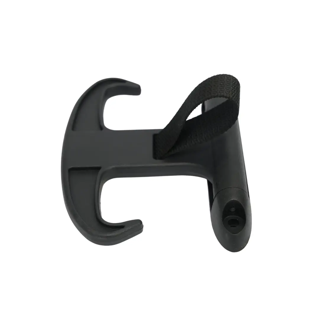 Portón Trasero Maletero Gancho De Amarre para Audi A3 8V Berlina con número de pieza 4G5867615 Audi A3 8V Berlina Portón Trasero Maletero Gancho De Amarre - SKU 4G5867615 - Número de pieza 4G5867615