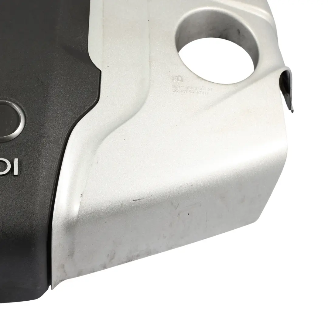 Izolacja Osłona Pokrywa Silnika V6 3.0 TDI do Audi A8 D4 o numerze 4H0103925B Audi A8 D4 Izolacja Osłona Pokrywa Silnika V6 3.0 TDI - SKU 4H0103925B - Numer Części 4H0103925B