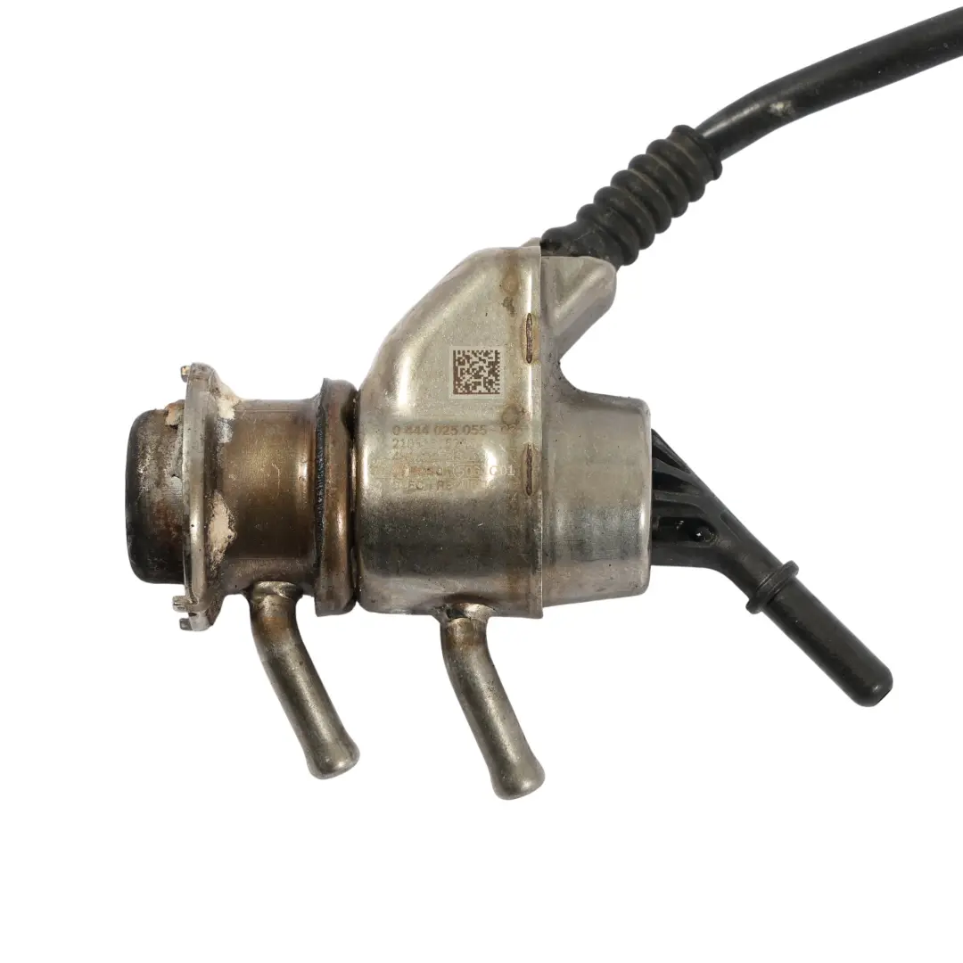 AdBlue Injektor 3.0 TDI Dieselmotor für Audi A6 C7 A8 D4 SCR mit Teilenummer 4H0131113E Audi A6 C7 A8 D4 SCR AdBlue Injektor 3.0 TDI Dieselmotor - SKU 4H0131113E-1 - Teilenummer 4H0131113E