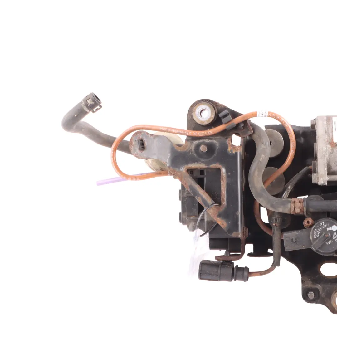 Suspension Compressor Pump Unit to Audi A8 4H D4 Diesel Air with Part number 4H0616005D Audi A8 4H D4 Diesel Air Suspension Compressor Pump Unit - SKU 4H0616005D - Part number 4H0616005D