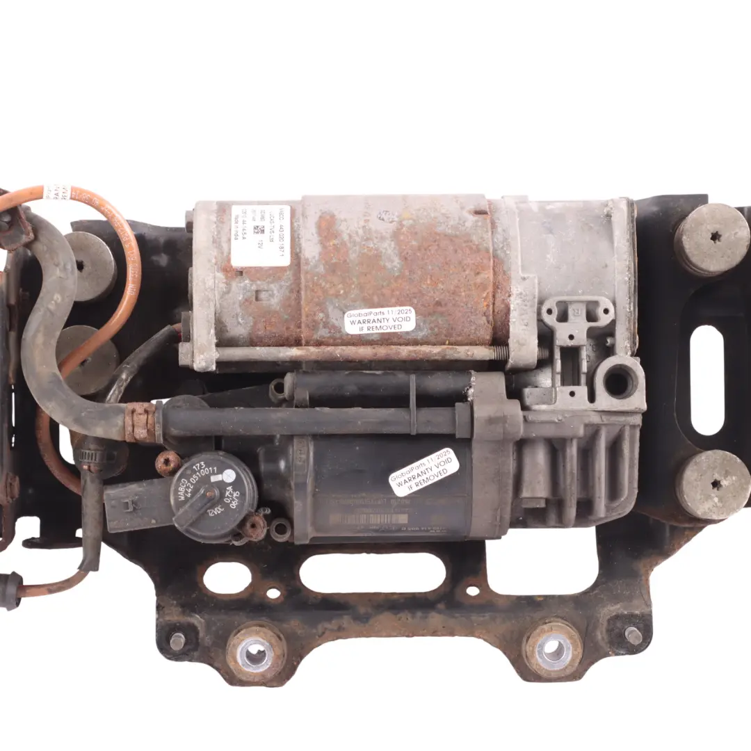Suspension Compressor Pump Unit to Audi A8 4H D4 Diesel Air with Part number 4H0616005D Audi A8 4H D4 Diesel Air Suspension Compressor Pump Unit - SKU 4H0616005D - Part number 4H0616005D