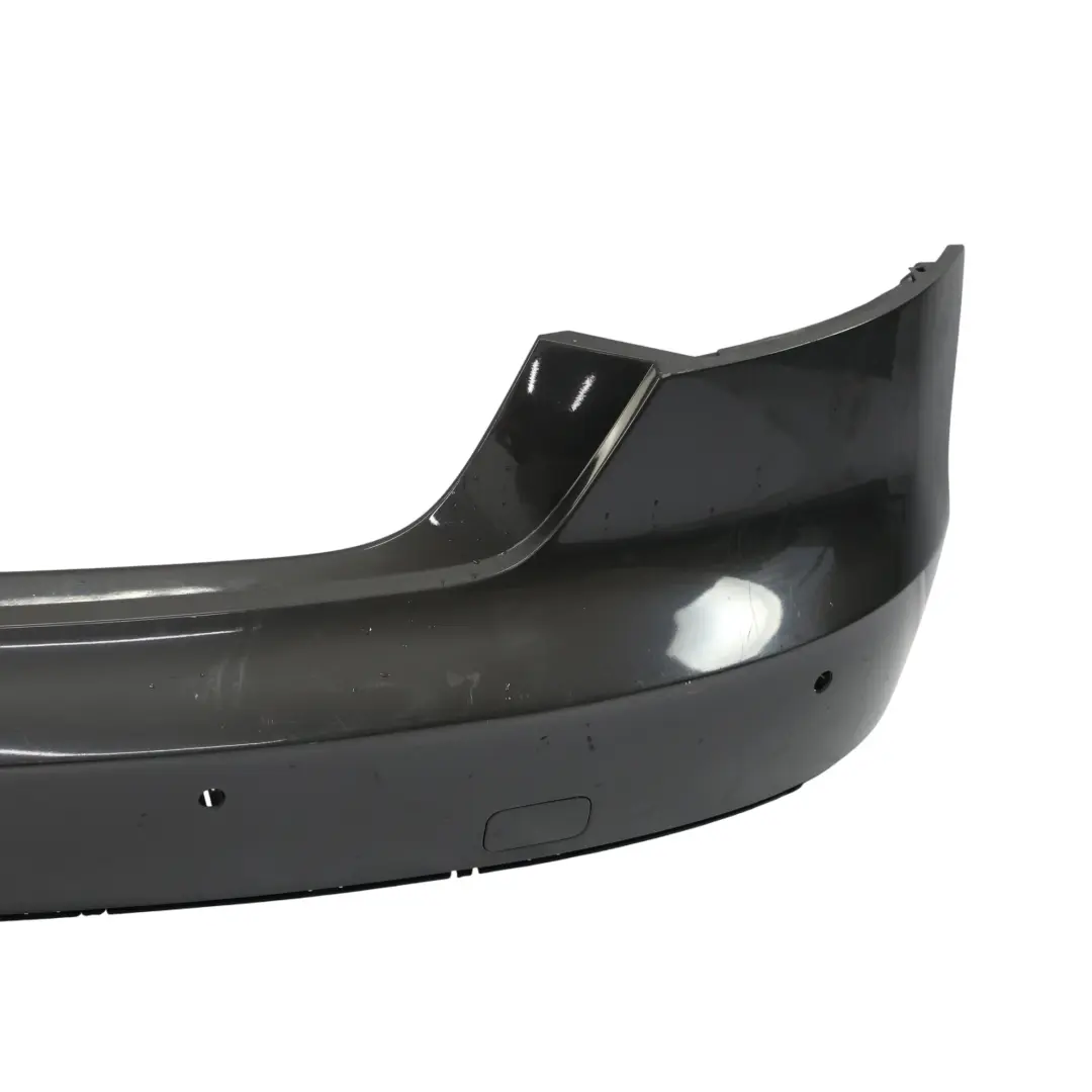 Zderzak Tylny Panel Parktronic Oolong Szary Metalik - Z7U do Audi A8 D4 o numerze 4H0807067E Audi A8 D4 Zderzak Tylny Panel Parktronic Oolong Szary Metalik - Z7U - SKU 4H0807067E-OGR - Numer Części 4H0807067E