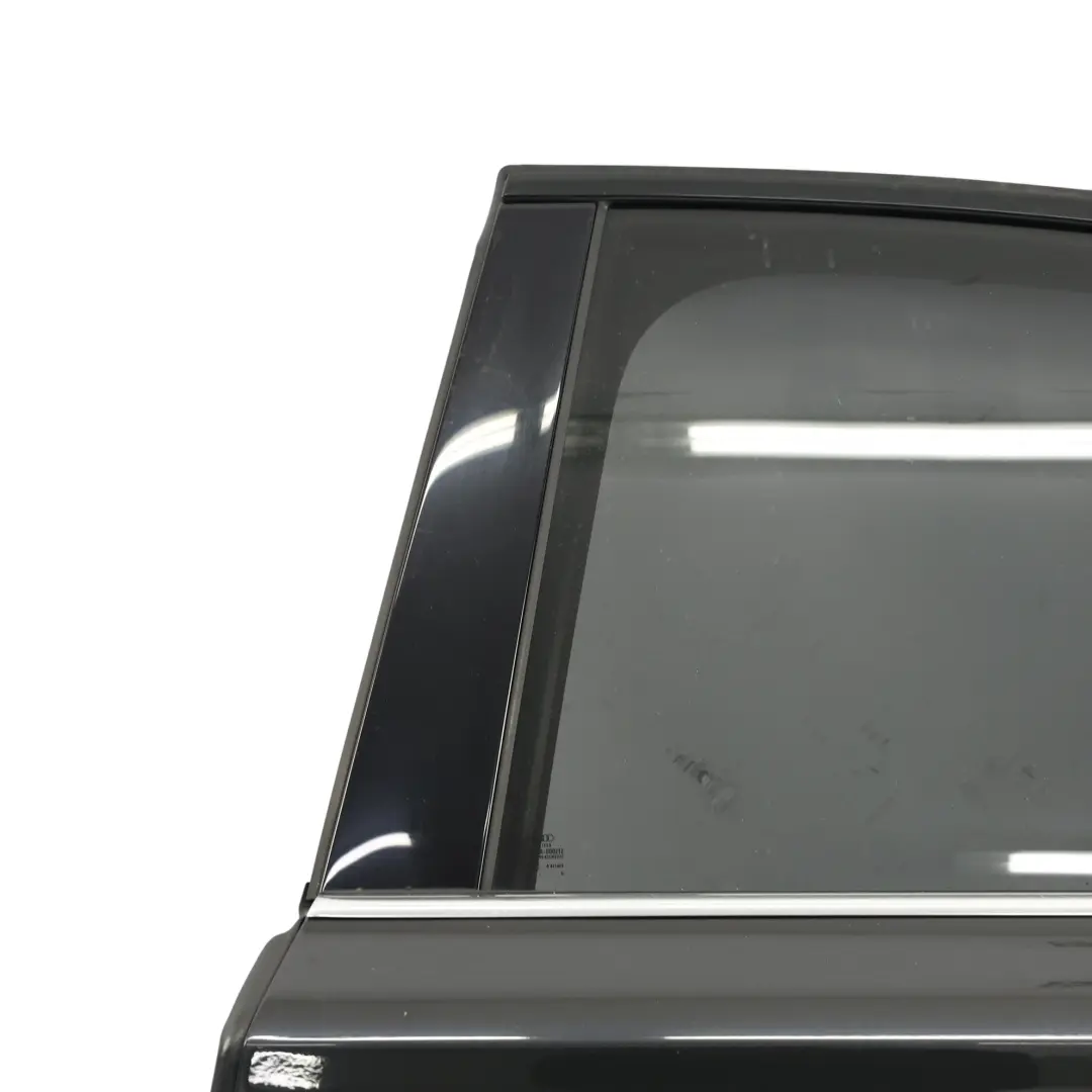 Audi A8 D4 Puerta Trasera Izquierda Panel Oolong Grey Gris Metalizado - X7U - SKU 4H0833051C-OGR - Número de pieza 4H0833051C