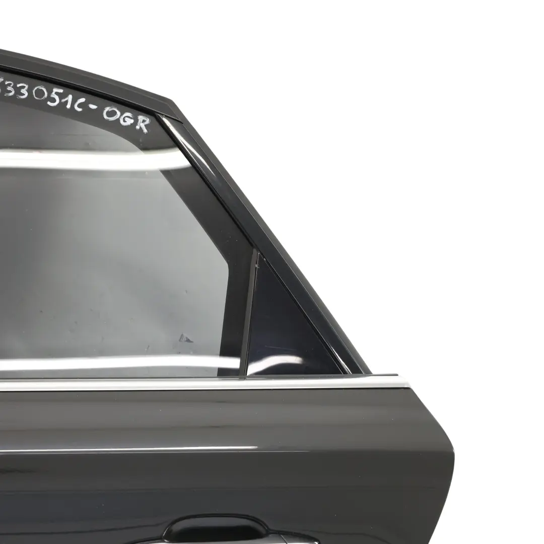 Puerta Trasera Izquierda Panel Oolong Grey Gris Metalizado - X7U para Audi A8 D4 con número de pieza 4H0833051C Audi A8 D4 Puerta Trasera Izquierda Panel Oolong Grey Gris Metalizado - X7U - SKU 4H0833051C-OGR - Número de pieza 4H0833051C