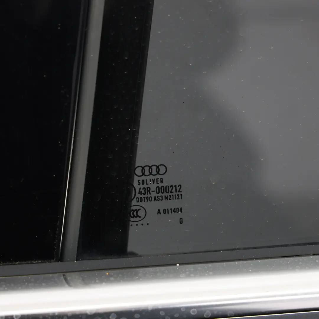 Porta Posteriore Sinistra Pannello Oolong Grey Metallic - X7U per Audi A8 D4 con numero di parte 4H0833051C Audi A8 D4 Porta Posteriore Sinistra Pannello Oolong Grey Metallic - X7U - SKU 4H0833051C-OGR - Numero di parte 4H0833051C
