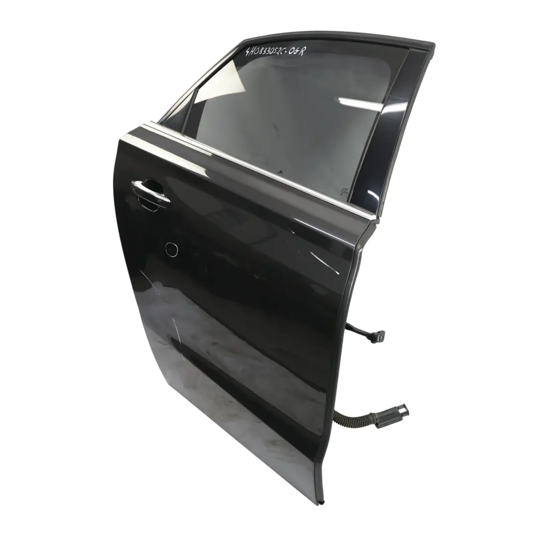 Porta Posteriore Destra Pannello Oolong Grey Metallic - X7U per Audi A8 D4 con numero di parte 4H0833052C Audi A8 D4 Porta Posteriore Destra Pannello Oolong Grey Metallic - X7U - SKU 4H0833052C-OGR - Numero di parte 4H0833052C