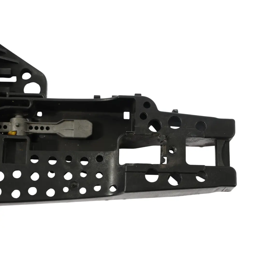 Audi A8 4H Support De Poignée De Porte Arrière Extérieure Gauche - SKU 4H0839885 - Numéro de pièce 4H0839885