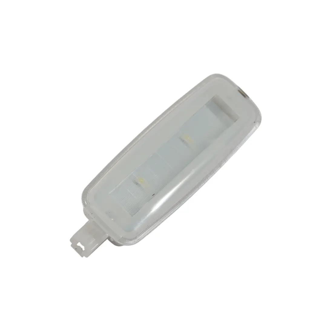 Lampka Kabinowa Podsufitki LED Lewo Prawo do Porsche Macan S 95B o numerze 4H0947105B Porsche Macan S 95B Lampka Kabinowa Podsufitki LED Lewo Prawo - SKU 4H0947105B - Numer Części 4H0947105B