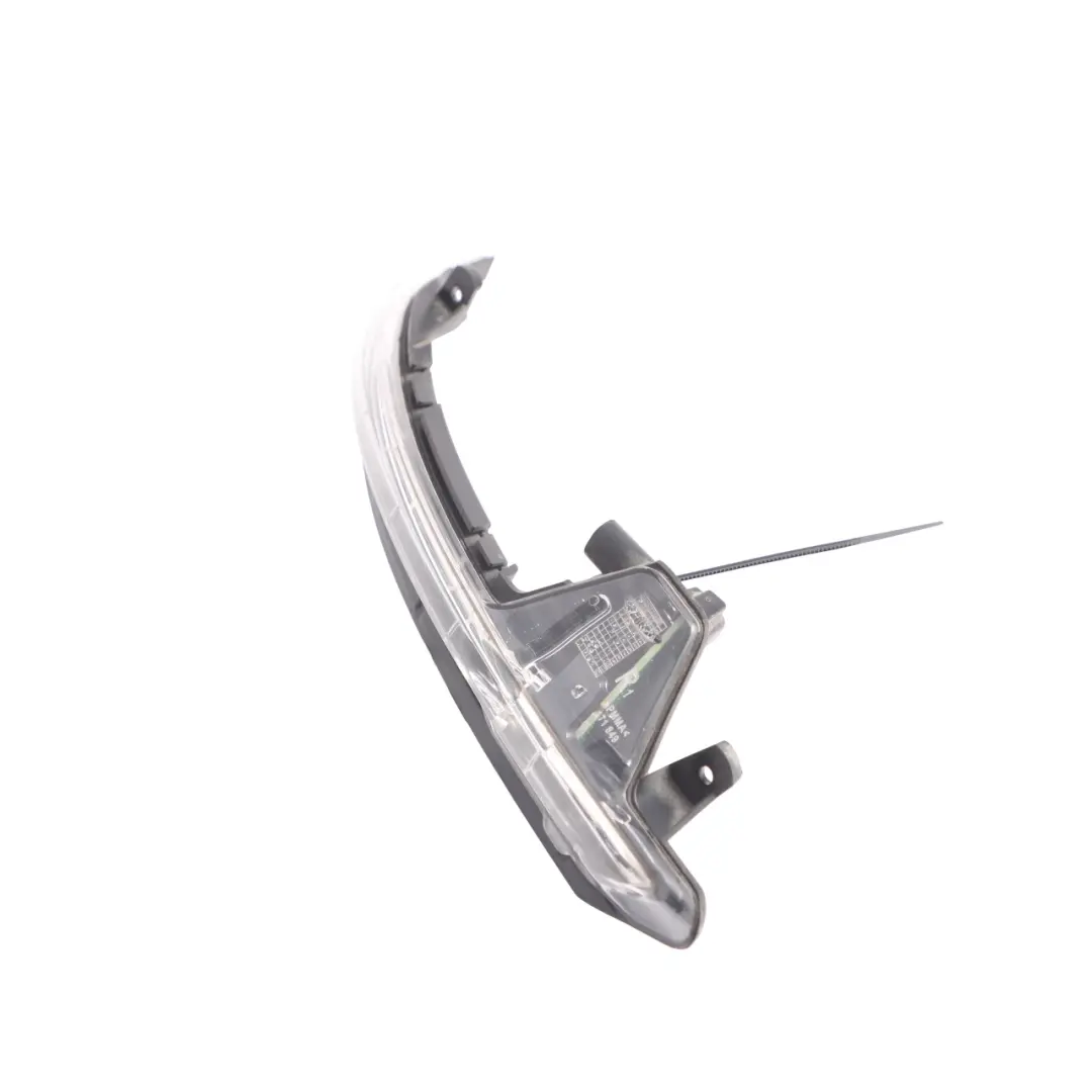 Turn Signal Indicator Wing Mirror Right O/S to Audi A8 D4 with Part number 4H0949102 Audi A8 D4 Turn Signal Indicator Wing Mirror Right O/S - SKU 4H0949102 - Part number 4H0949102