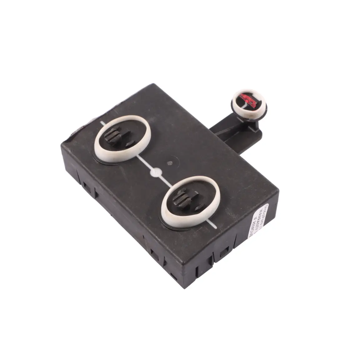 7P Hintertürmodul Steuergerät Links Rechts für VW Touareg mit Teilenummer 4H0959795P VW Touareg 7P Hintertürmodul Steuergerät Links Rechts - SKU 4H0959795P - Teilenummer 4H0959795P