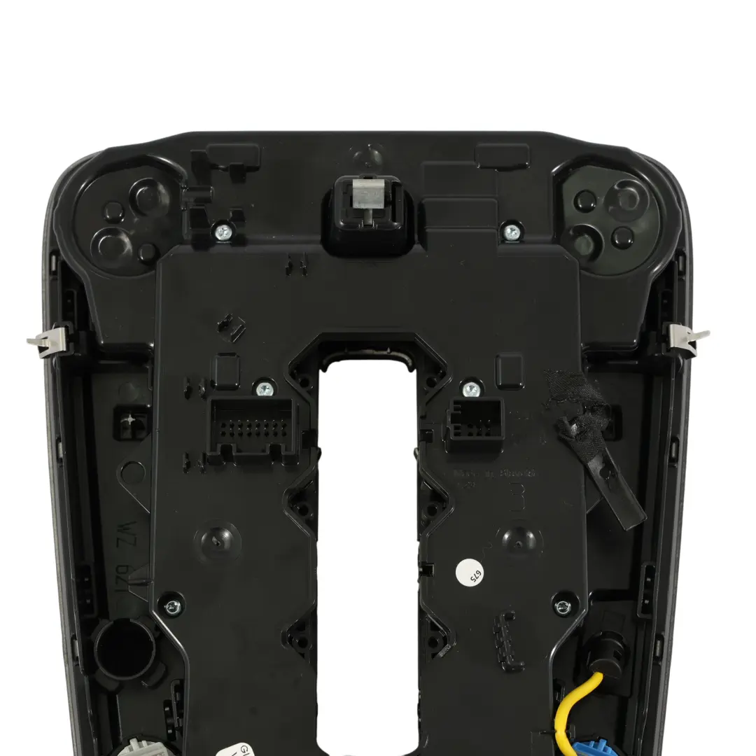 Lampka Podsufitki Kabiny Wnętrza Auta Przód do Audi A4 B9 o numerze 4K0947135B Audi A4 B9 Lampka Podsufitki Kabiny Wnętrza Auta Przód - SKU 4K0947135B - Numer Części 4K0947135B