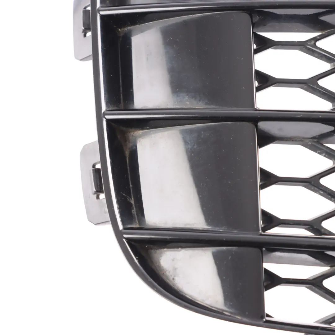 Front Bumper Cover Trim Grille Panel Right O/S to Audi Q7 4L with Part number 4L0807676B Audi Q7 4L Front Bumper Cover Trim Grille Panel Right O/S - SKU 4L0807676B - Part number 4L0807676B