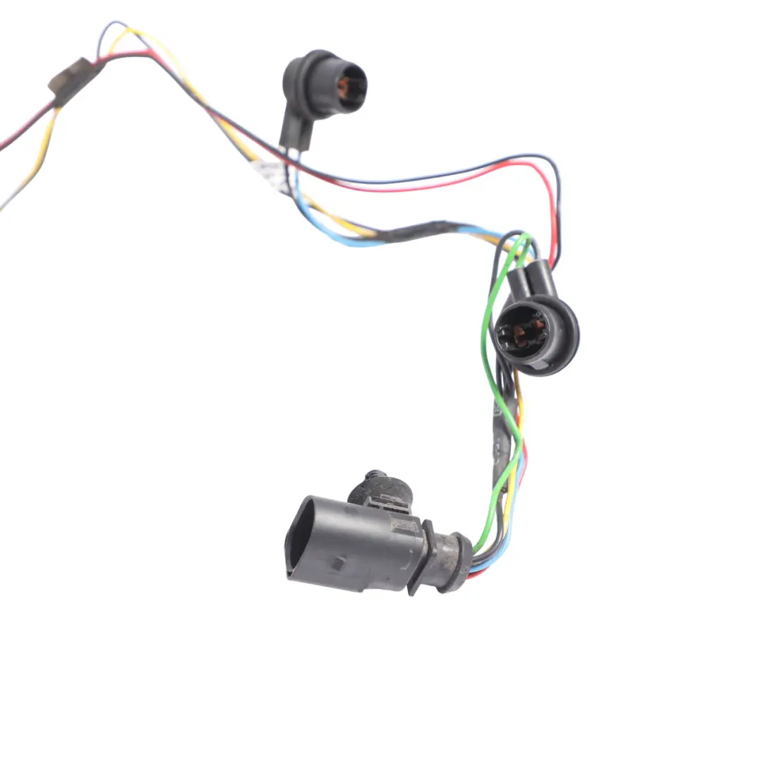 Lower Tail Light Lamp Wiring Cable Left Right N/O/S to Audi Q7 4L Rear with Part number 4L0945221 Audi Q7 4L Rear Lower Tail Light Lamp Wiring Cable Left Right N/O/S - SKU 4L0945221-1 - Part number 4L0945221