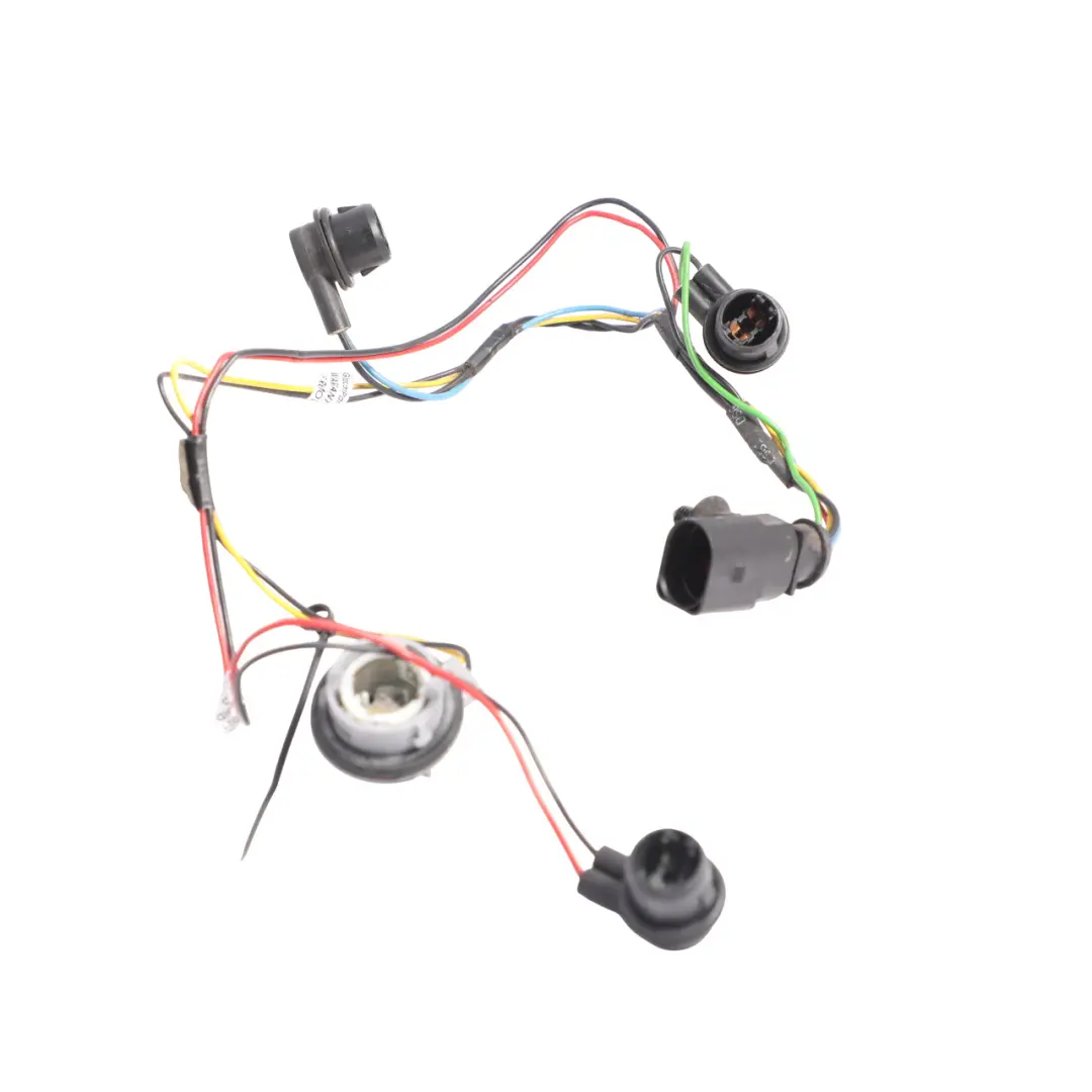 Lower Tail Light Lamp Wiring Cable Left Right N/O/S to Audi Q7 4L Rear with Part number 4L0945221 Audi Q7 4L Rear Lower Tail Light Lamp Wiring Cable Left Right N/O/S - SKU 4L0945221-1 - Part number 4L0945221