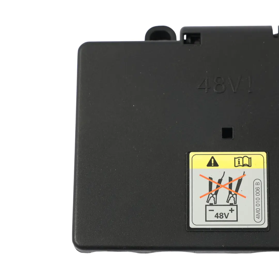 Audi Q7 4M Scatola Fusibili Batteria Terminale Copertura Alloggiamento - SKU 4M0941828H - Numero di parte 4M0941828H