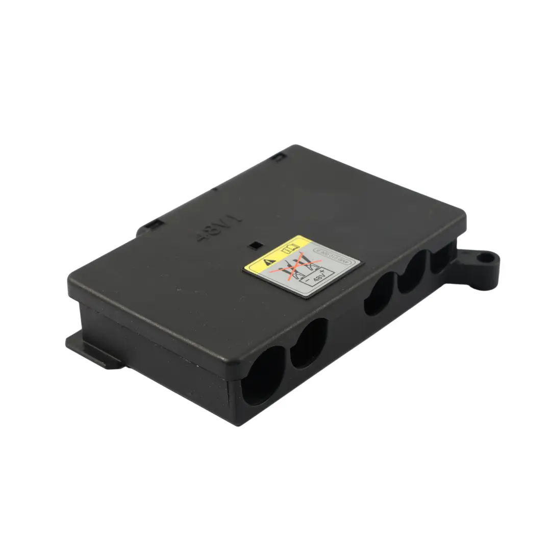 4M Scatola Fusibili Batteria Terminale Copertura Alloggiamento per Audi Q7 con numero di parte 4M0941828H Audi Q7 4M Scatola Fusibili Batteria Terminale Copertura Alloggiamento - SKU 4M0941828H - Numero di parte 4M0941828H