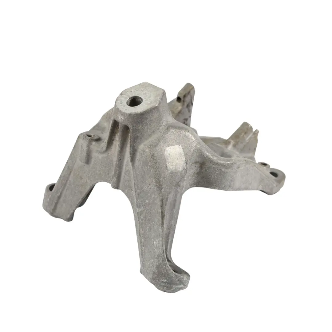 Audi RS4 B9 RS5 F5 Support Fixation Moteur Droit - SKU 4M0199308CF - Numéro de pièce 4M0199308CF