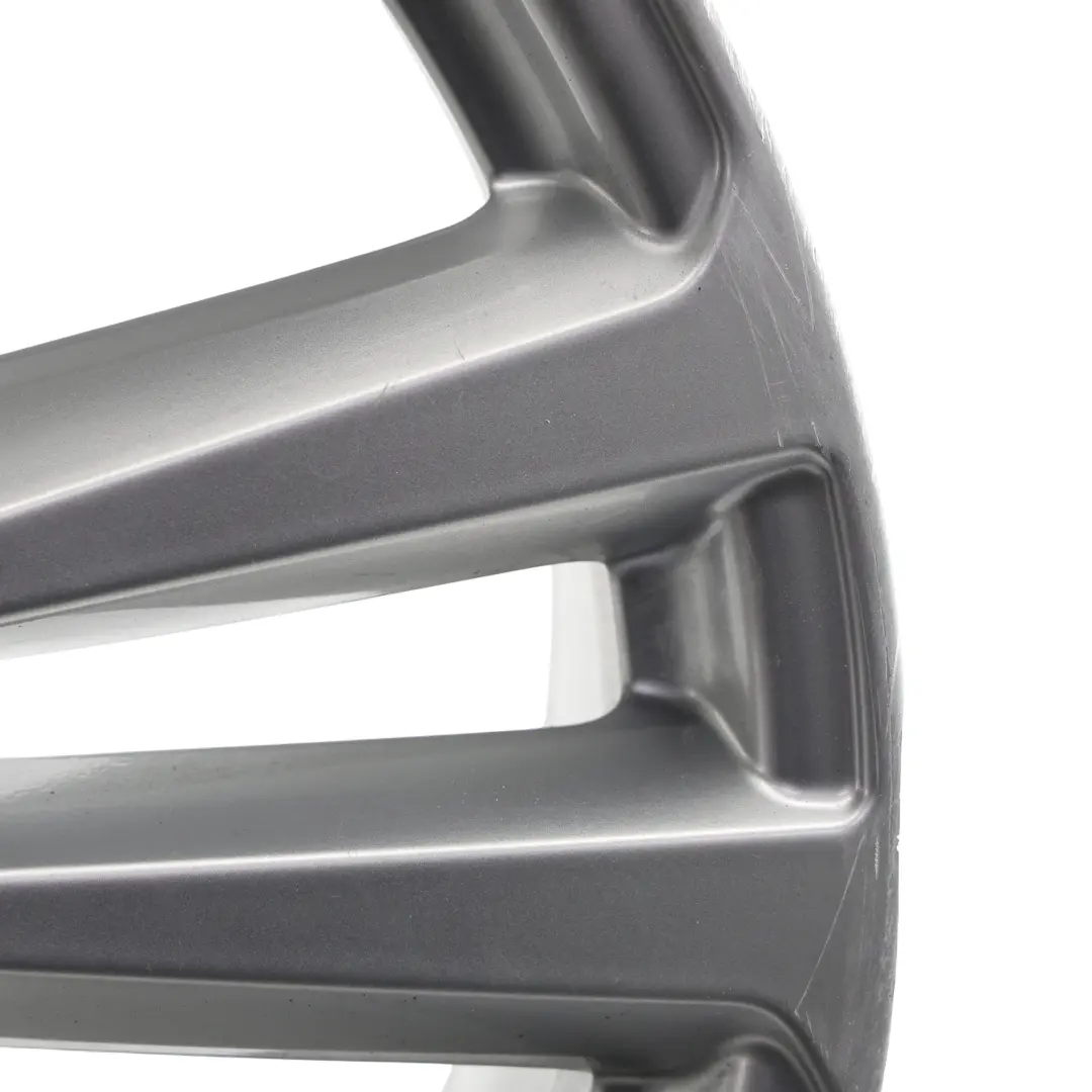 4M Silver Wheel Alloy Rim 20" 9J ET:33 Double Star Spoke to Audi Q7 with Part number 4M0601025H Audi Q7 4M Silver Wheel Alloy Rim 20" 9J ET:33 Double Star Spoke - SKU 4M0601025H-4 - Part number 4M0601025H